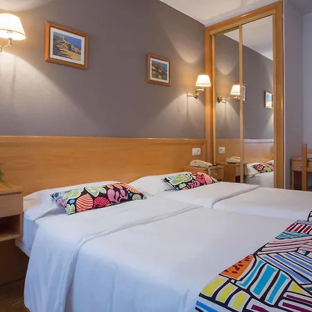 Hotel Costa *