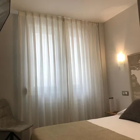 Costa Hotel