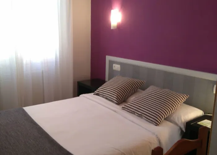 Отель Costa Хихон